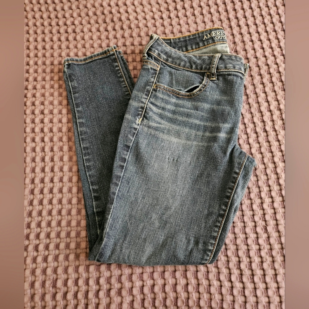 American Eagle Super Stretch Jegging - Size 8